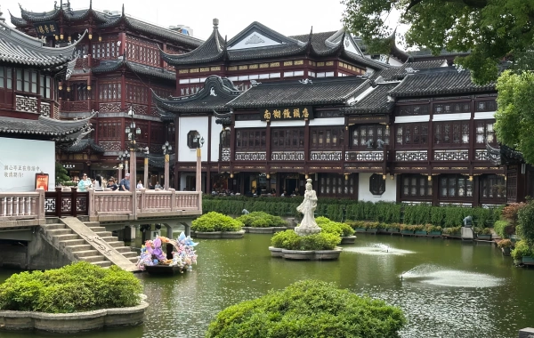 Yuyuan Garden: The lingering charm of the Ming and Qing Dynasties in Jiangnan and the modern trend of Chinese Culture in a metropolis-4