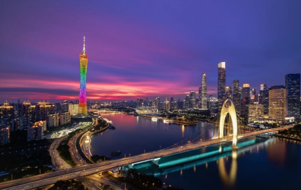 La Tour de Guangzhou: Du point le plus haut de la Nouvelle Axe Centrale jusqu'à la montée en flèche du sommet du monde.-2