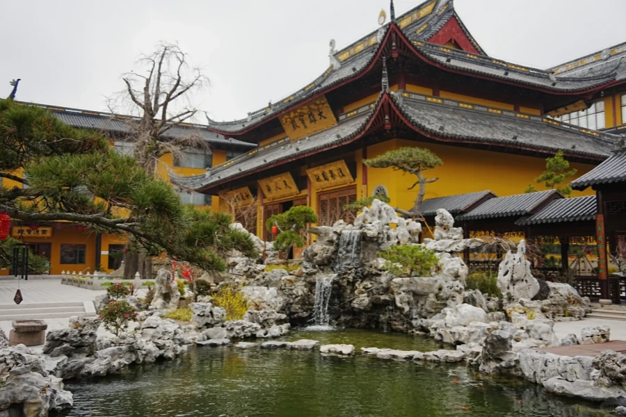 Templo de Shouan: Un viaje bendecido por los árboles de Ginkgo del Milenio en la isla de Chongming-3