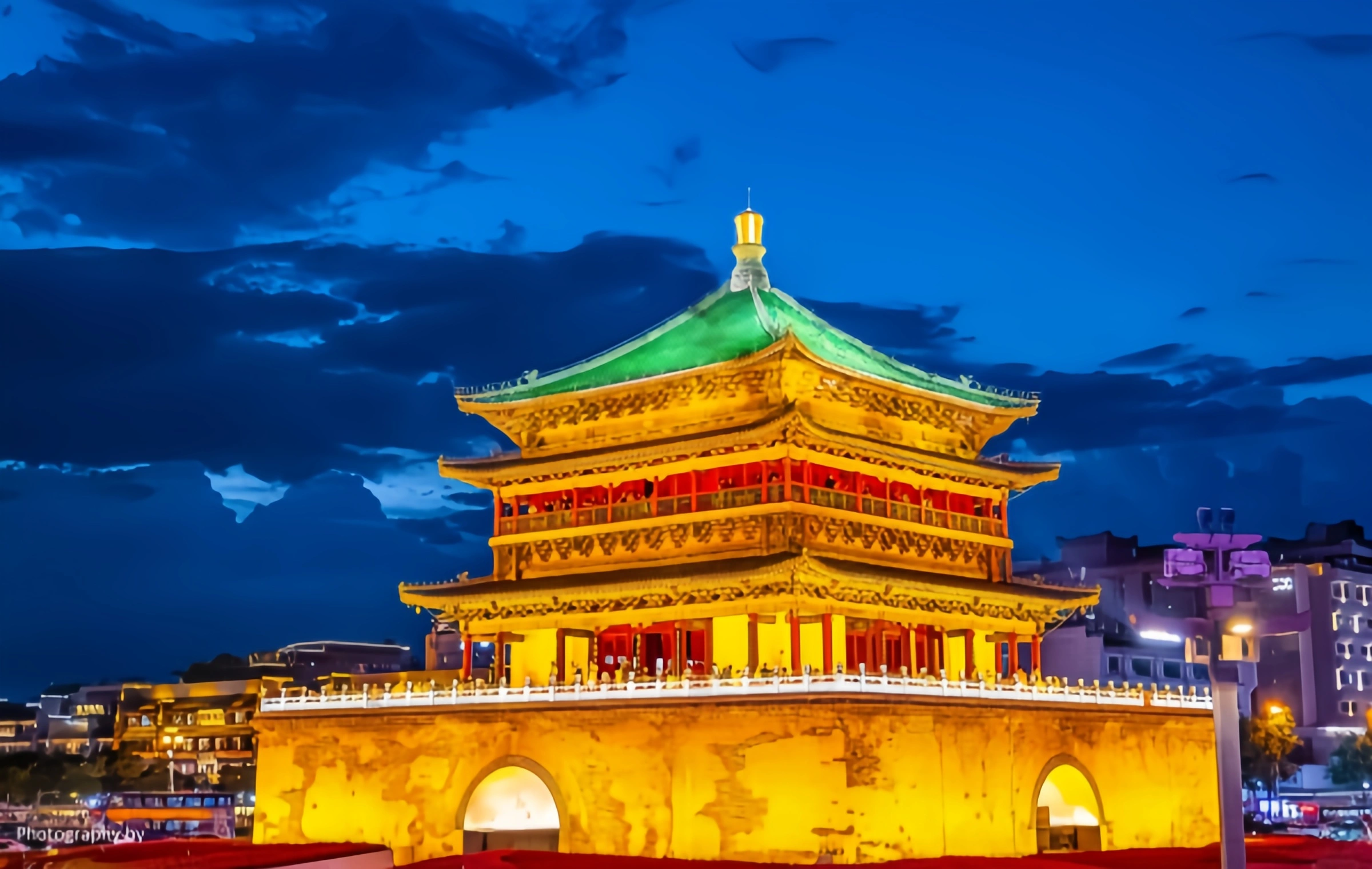 Xi'an Bell Tower: un dialogue dans l'espace temporel entre six cent ans de Bell matinale et le tambour du soir et l'ancien et moderne axe central-2