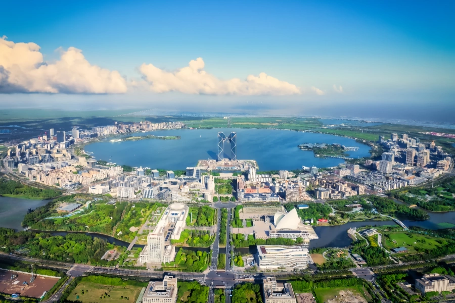 بحيرة ديشوي: جورني من التخطيط للتصميم إلى القلب الأزرق في مدينة الساحل الجديدة