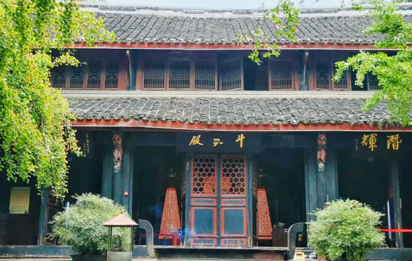 Qingyang Palace:千歳門を通る真理を求める旅、繁華街のタオリスト寺院-2