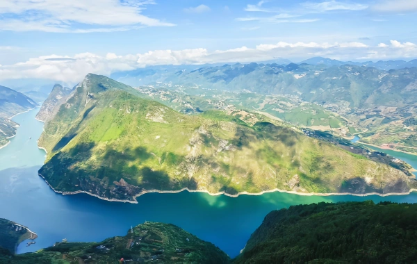 Le Tre Gole del fiume Yangtze: un'epica di montagne e fiumi, un corridoio fluente della civiltà cinese-2