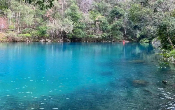 Libo Zhangjiang Scenic 지역: 에메랄드 Wonderland Amidst Karst 조경과 지구의 벨트에 녹색 보석에 여행-2