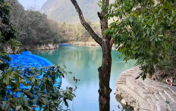 Libo Zhangjiang Scenic 지역: 에메랄드 Wonderland Amidst Karst 조경과 지구의 벨트에 녹색 보석에 여행-4