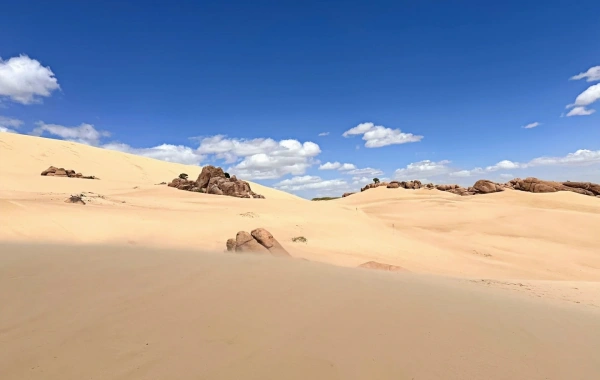Yulong Sand بحيرة ما قبل التاريخ 