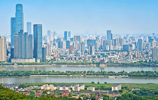 Yuelu Mountain National Key Scenic Area:A Journey to the Pinnacle of the