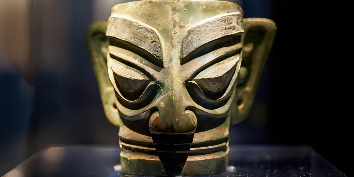 Classic Panda and Sanxingdui Tour