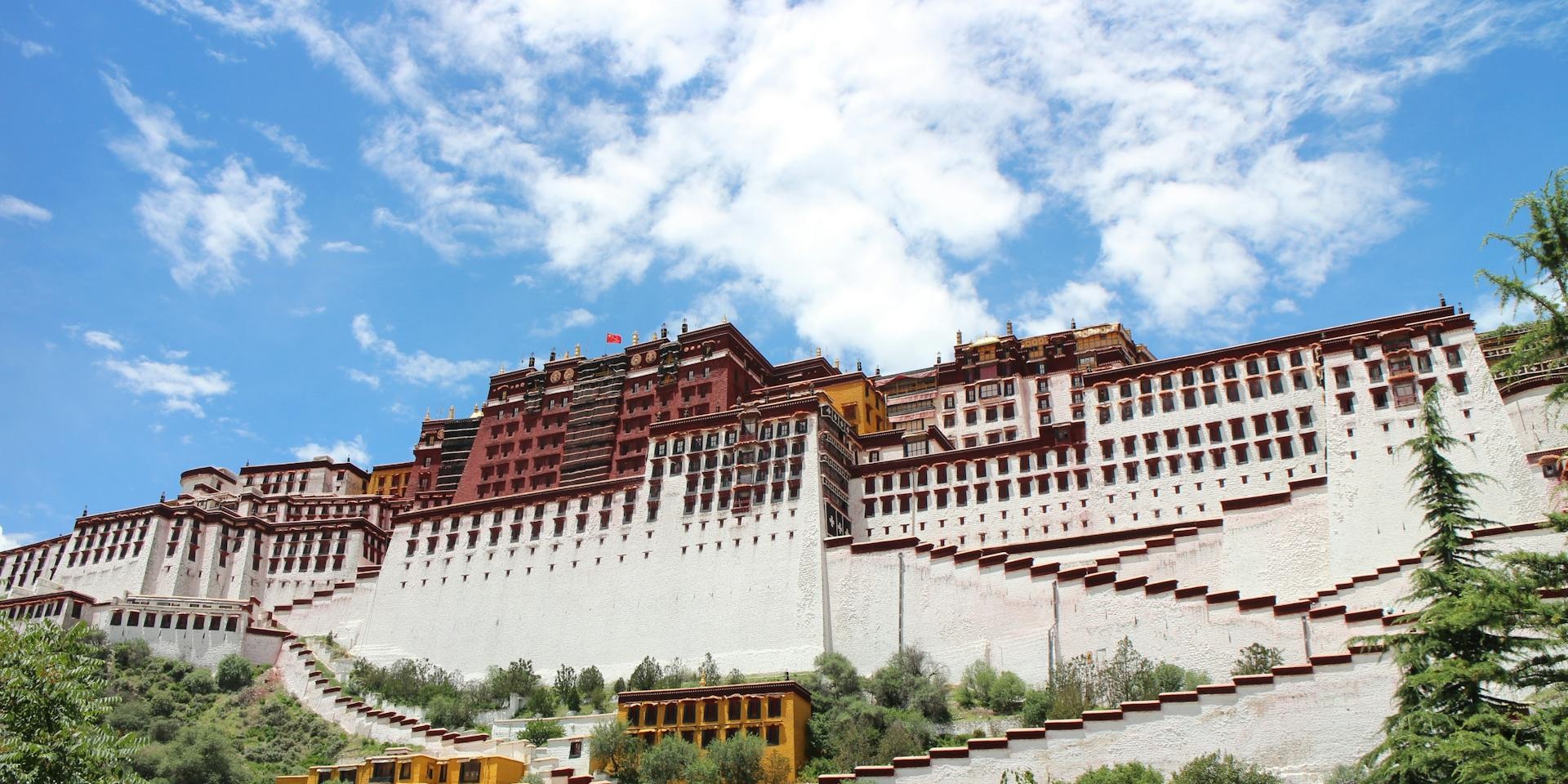 Adventure and Natural Beauty of Tibet – 5 Days