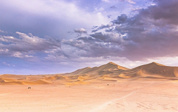 Mingsha Mountain and Crescent Moon Spring