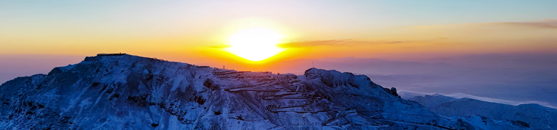 Sichuan entdecken: Eine Reise durch Kultur, Natur und die Kunst der Sichuaner Oper