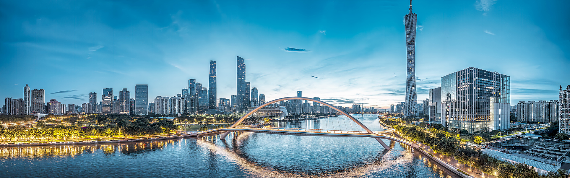 11 Days Chengdu Guilin Guangzhou & Hong Kong Discovery Tour