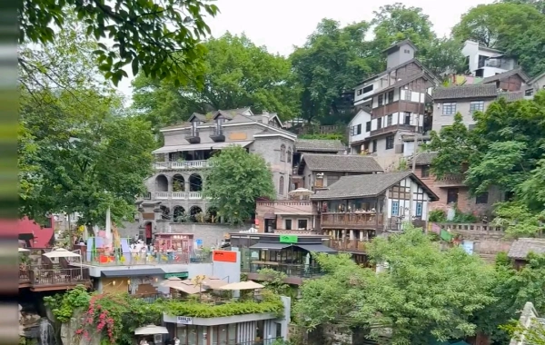 اليوم 11: تشانغدو - تشونغ