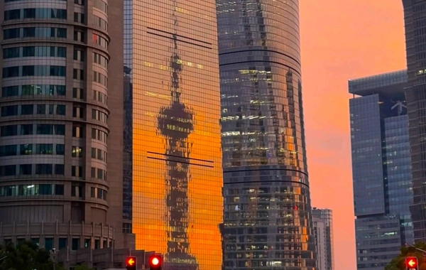 اليوم 14: نهر يانغتزي - شنغهاي