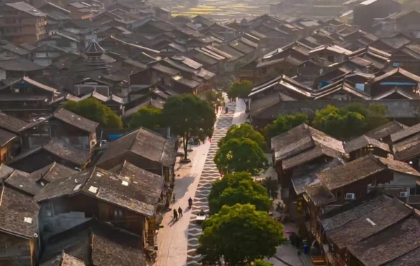 Día 6: Tren de alta velocidad a Congjiang - Zhaoxing 