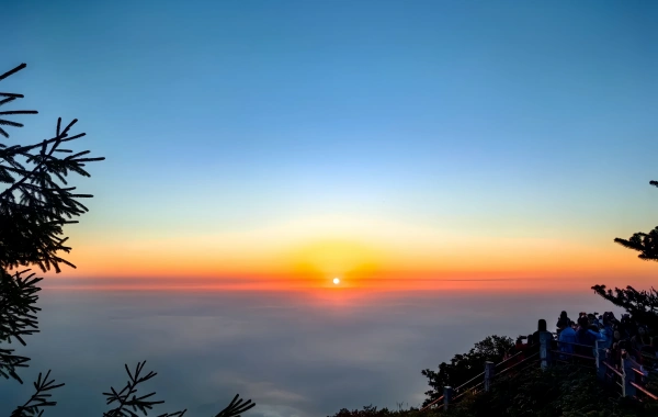 День 2: Эмишан-Чэнду