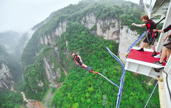 4日目: 張家寺出港
