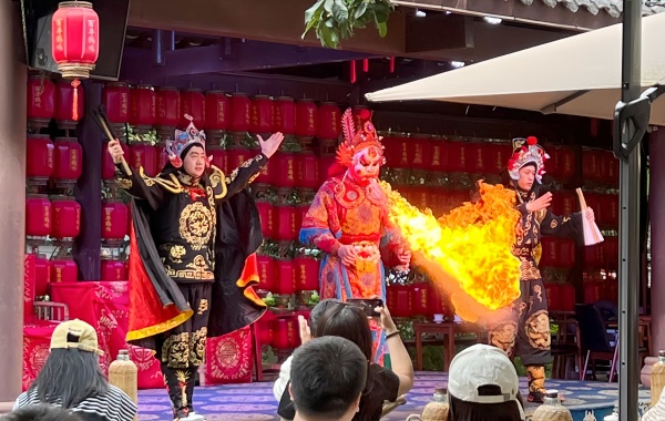 Sichuan Opera fire-breathing